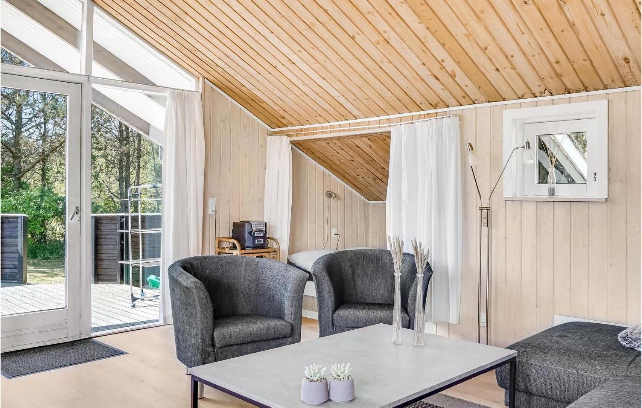 Amazing Home In Blavand With Wifi Bagian luar foto